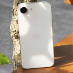 iPhone 16e