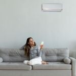 El truco silencioso y barato que más de mil familias ya están usando para combatir el calor