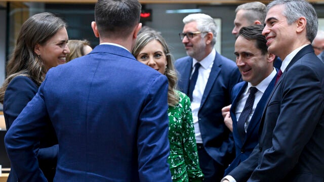 Corro de ministros europeos en la reunión del Consejo de Asuntos Generales celebrada en Bruselas, entre ellos el secretario de Estado de Asuntos Europeos español, Fernando Sampedro (d).