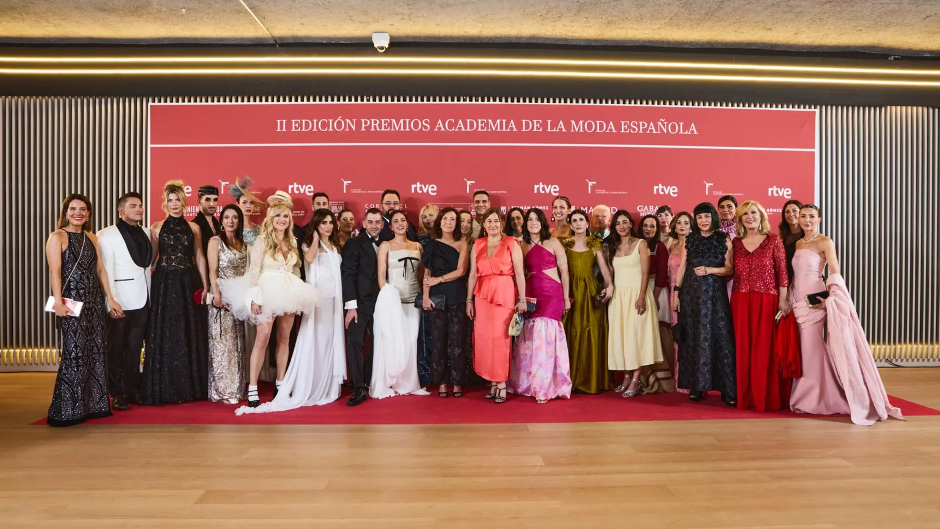 Una treintena de diseñadores castellanos y leoneses participan en la gala de la II Edición de los Premios de la Academia de la Moda Española