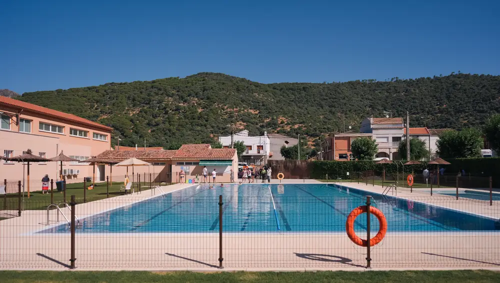 Piscina Cenicientos