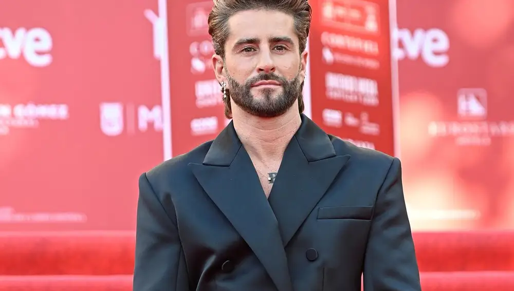 Pelayo Díaz desvela cómo fue la primera prueba del vestido de novia de Makoke