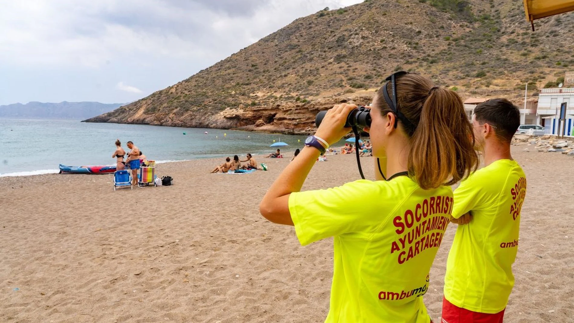 La bandera amarilla ondea este domingo en algunas playas de La Unión y Cartagena