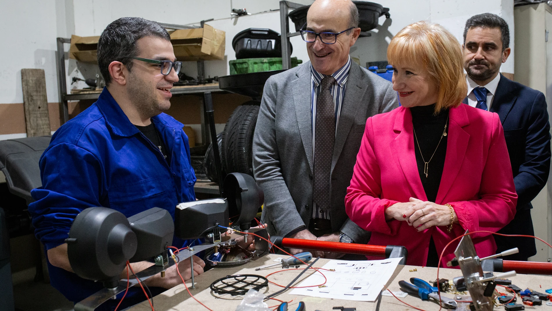 Leticia García durante una reciente visita a un centro de formación de empleo en Zamora