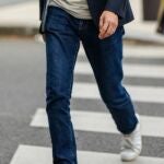 Estos son los Levi’s con los que Brad Pitt demuestra que vestir bien no tiene edad y ahora están a mitad de precio