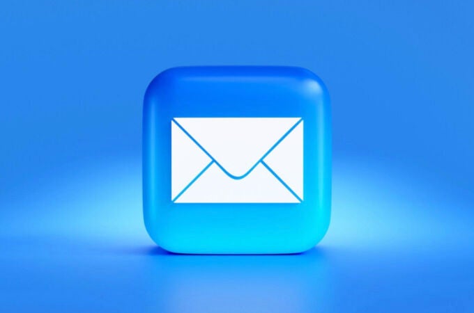 Email masivo para empresas: cómo llegar a miles de clientes con eficacia y bajo coste