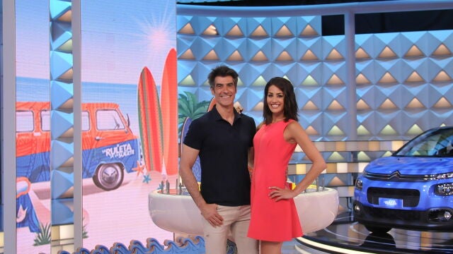 Jorge Fernández y Laura Moure son los presentadores de "La Ruleta de la Suerte" en Antena 3