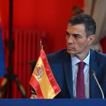 Sánchez asiste a la "Reunión de Alto Nivel, Democracia siempre" en Chile
