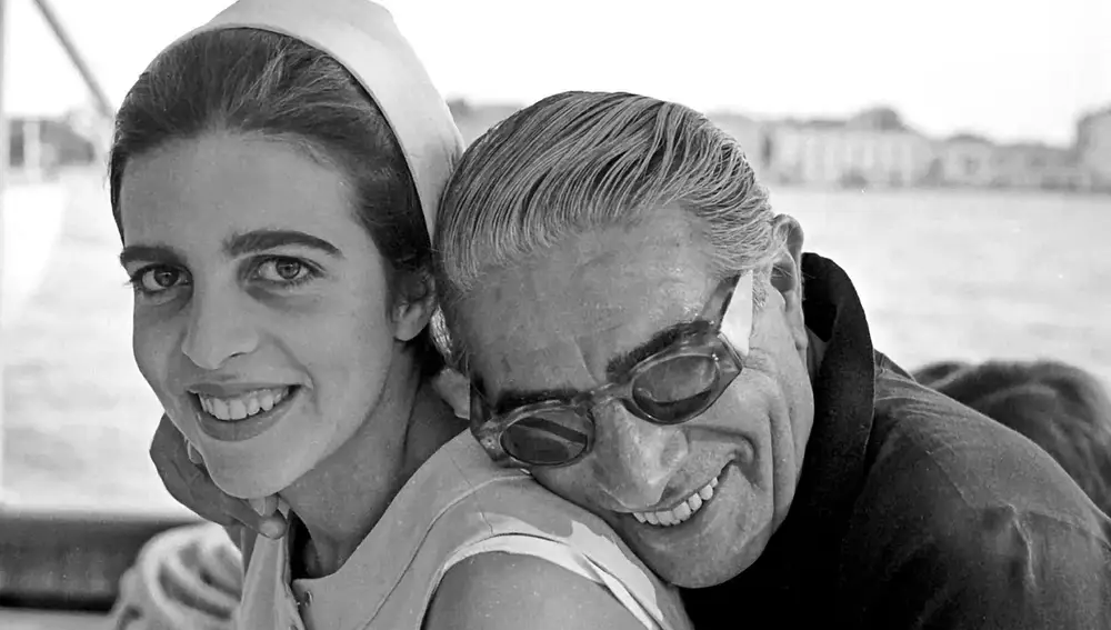 Christina Onassis junto a su padre, Aristóteles Onassis