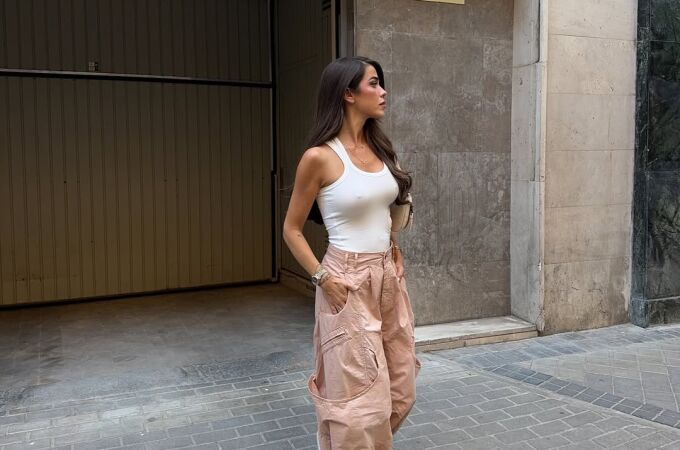El look de Desigual de Violeta Mangriñán.