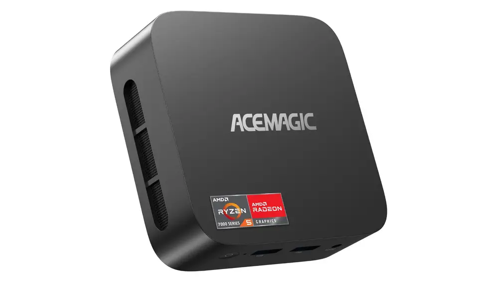 Este mini PC mide 12,8 x 12,8 x 4,1 centímetros