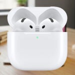 Los AirPods 4 son resistentes al polvo, el agua y el sudor