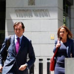 La Fiscalía pide la retirada del pasaporte de Pardo de Vera y del exdirector de Carreteras