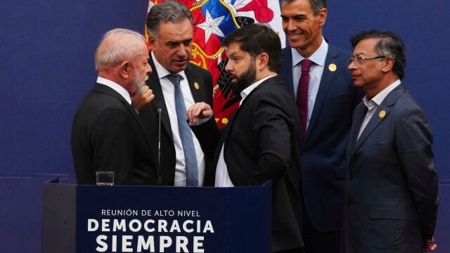 Chile Democracy Summit