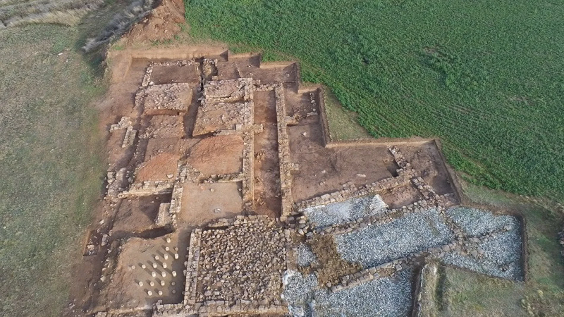 Un experto señala la posibilidad de que haya una ciudad en el yacimiento arqueológico Camesa-Rebolledo, en Cantabria