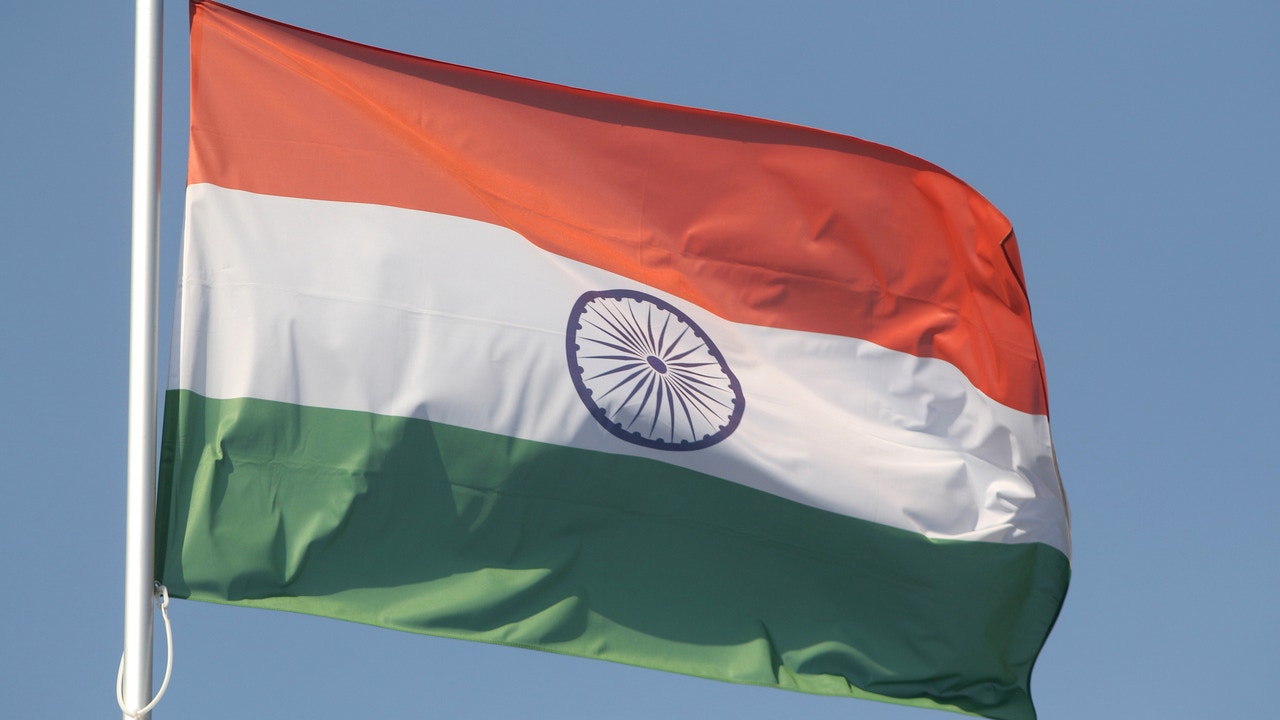 Sorpresa en la India: El Vicepresidente Jagdeep Dhankhar Dimite por Motivos de Salud, Desencadenando un Proceso de Sucesión Inesperado