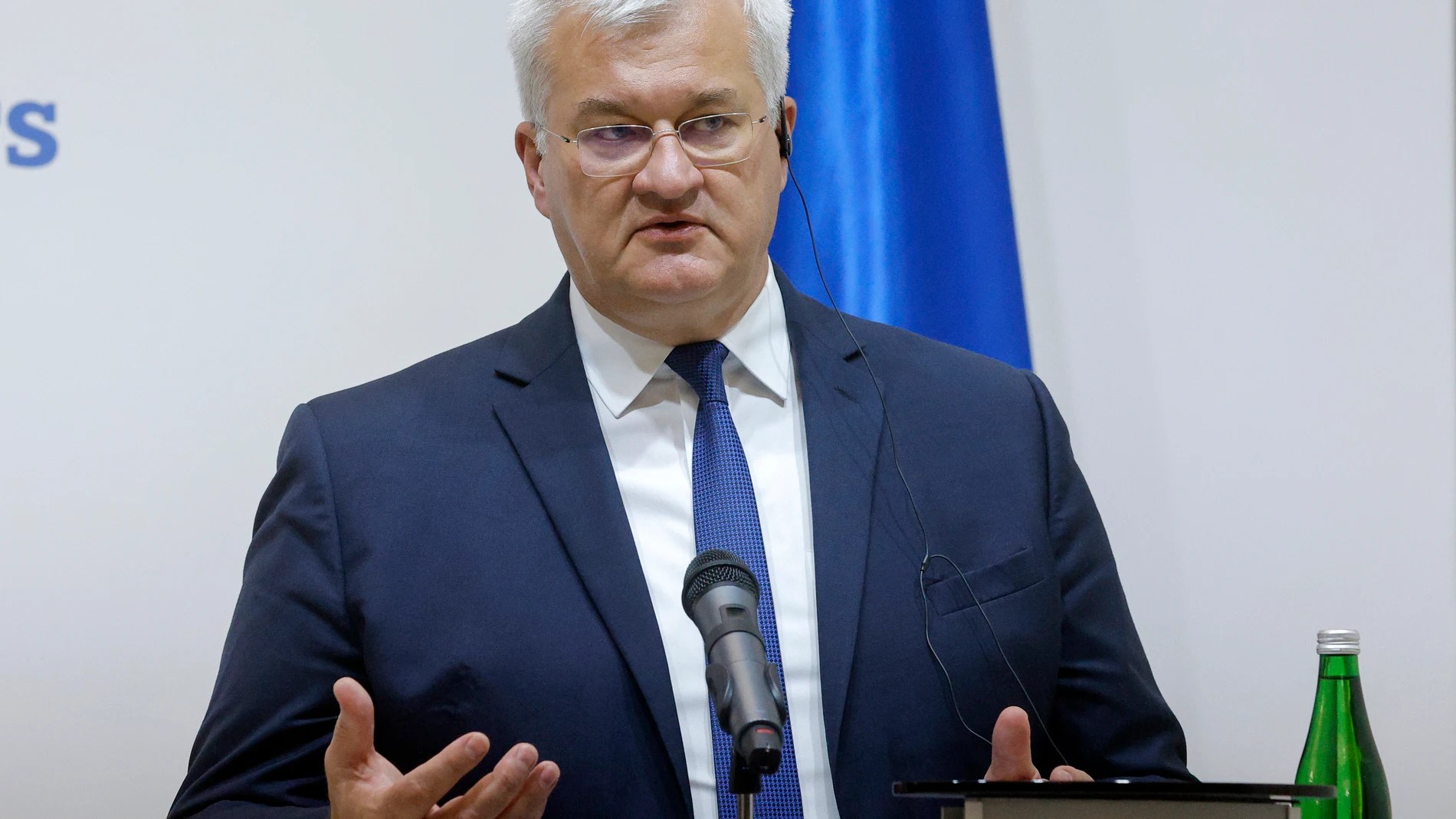 KYIV (Ukraine), 21/07/2025.- Ukrainian Foreign Minister Andrii Sybiha addresses a joint press conference with the French minister for Europe and foreign affairs after their meeting in Kyiv, Ukraine, 21 July 2025. (Francia, Ucrania, Kiev) EFE/EPA/SERGEY DOLZHENKO 91294