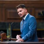 Economía.-Rufián dice que si Junts acaba apoyando la reducción de jornada será porque queda "absolutamente descafeinada"