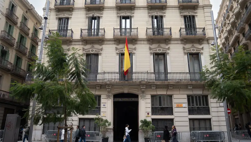 El SUP buscará en los tribunales que el Gobierno frene el "desmantelamiento" de la Jefatura de Policía en Vía Laietana