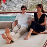 Sofía Palazuelo y Fernando Fitz-James Stuart en una isla griega