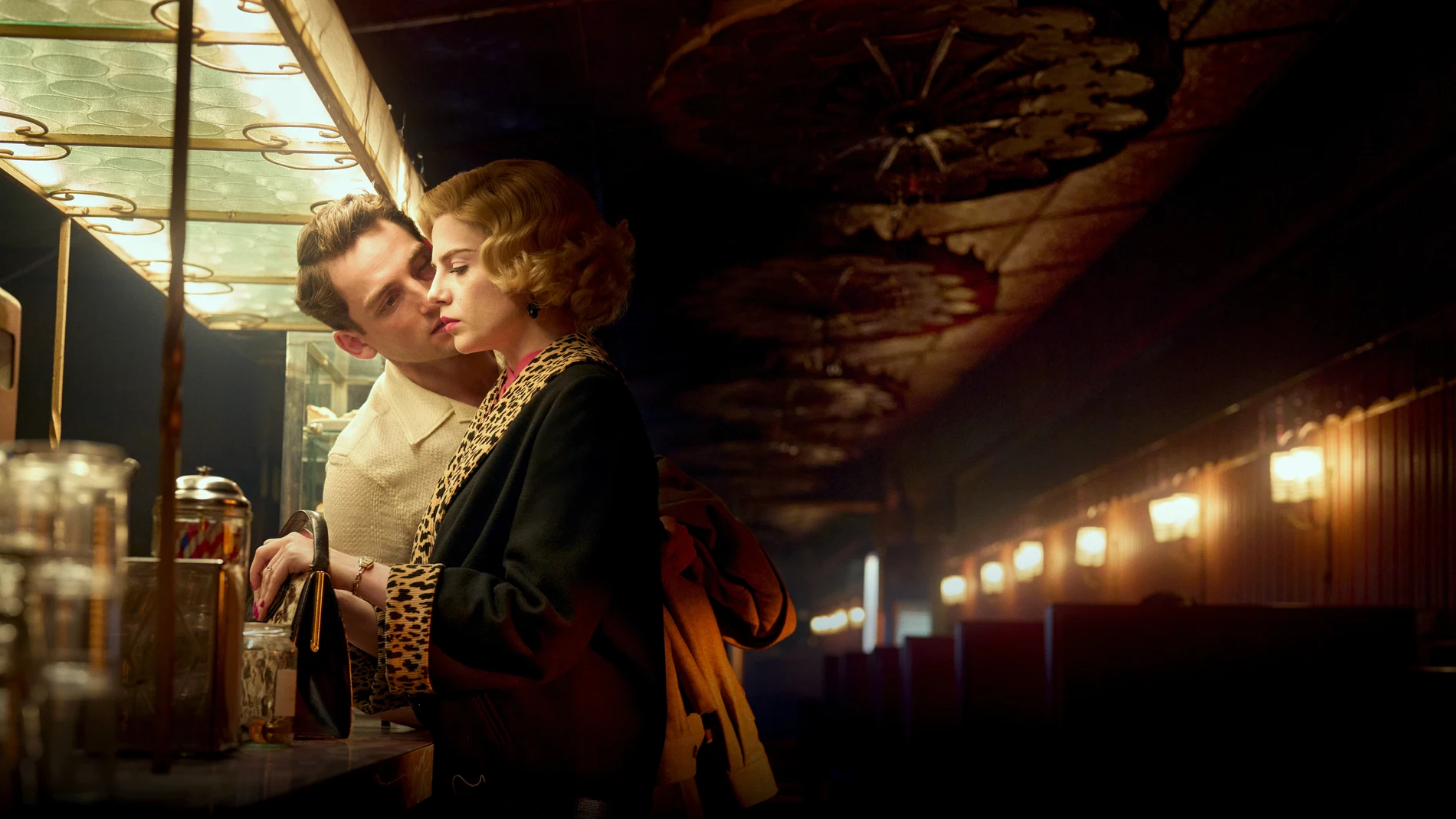 La autodestructiva pareja formada por David y Ruth es sin duda la que provoca las escenas más duras de la serie