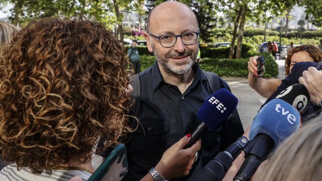 PSPV y Compromís piden esperar a la decisión del juez sobre Francis Puig mientras PP exige "responsabilidades políticas"