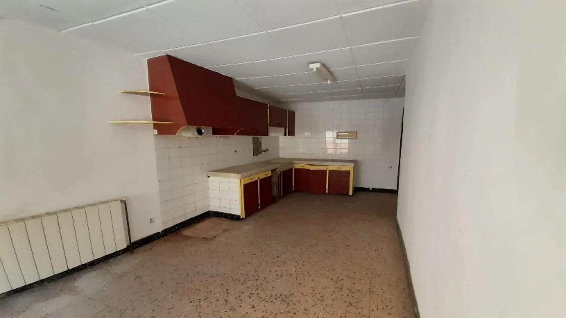 Interior de una de las viviendas de la Sareb