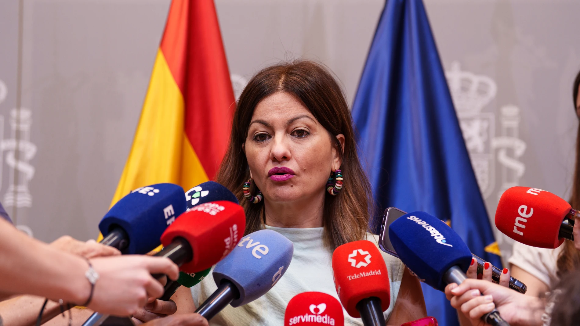 La ministra de Juventud e Infancia, Sira Rego, atiende a los medios de comunicación, en la sede del Ministerio de Juventud e Infancia, a 22 de julio de 2025, en Madrid (España). Rego ha informado a los medios sobre los avances en materia de acogida de la infancia migrante. 22 JULIO 2025 Matias Chiofalo / Europa Press 22/07/2025