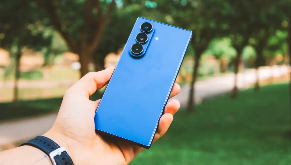 Los nuevos plergables de Samsung llegan hasta arriba de IA