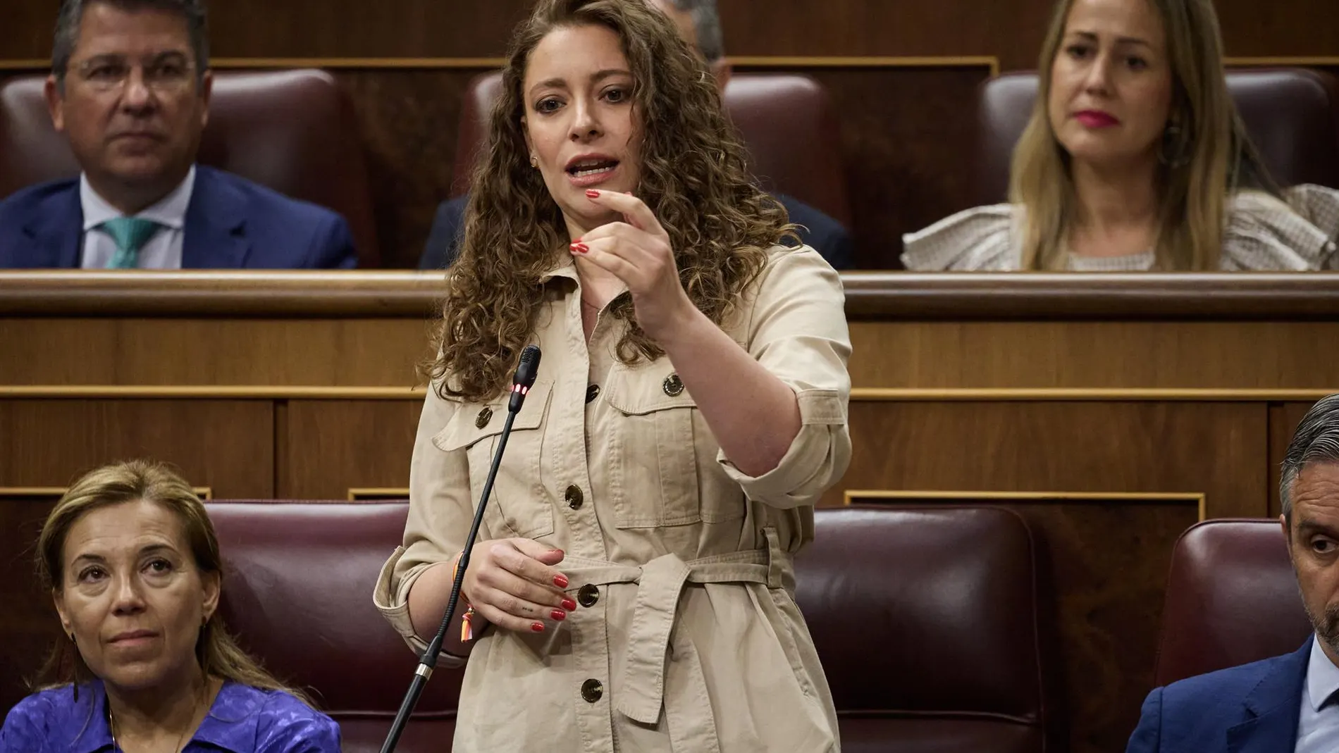 Ester Muñoz acusa al PSOE de usar el caso Montoro para hacer "tábula rasa" con el caso de Cerdán: "Es deleznable"