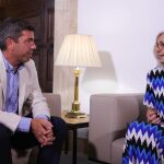 Mazón se reúne con Blanca Pons Sorolla, bisnieta del pintor y la encargada de seleccionar las obras de la Hispanic que vendrán a Valencia