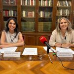 La portavoz nacional de SOS Rural, Natalia Corbalán, y la presidenta de la Asociación Ecología y Libertad, Margarita Fernández