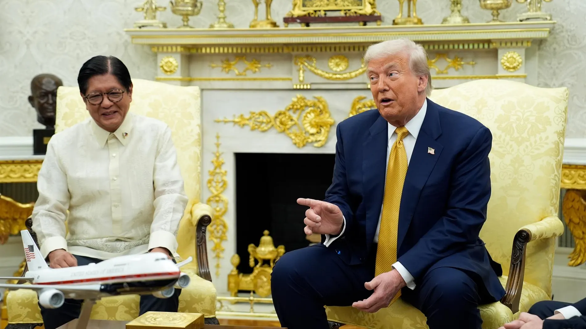 Economía.- Trump anuncia un acuerdo comercial con Filipinas con la reducción de un punto porcentual a sus aranceles