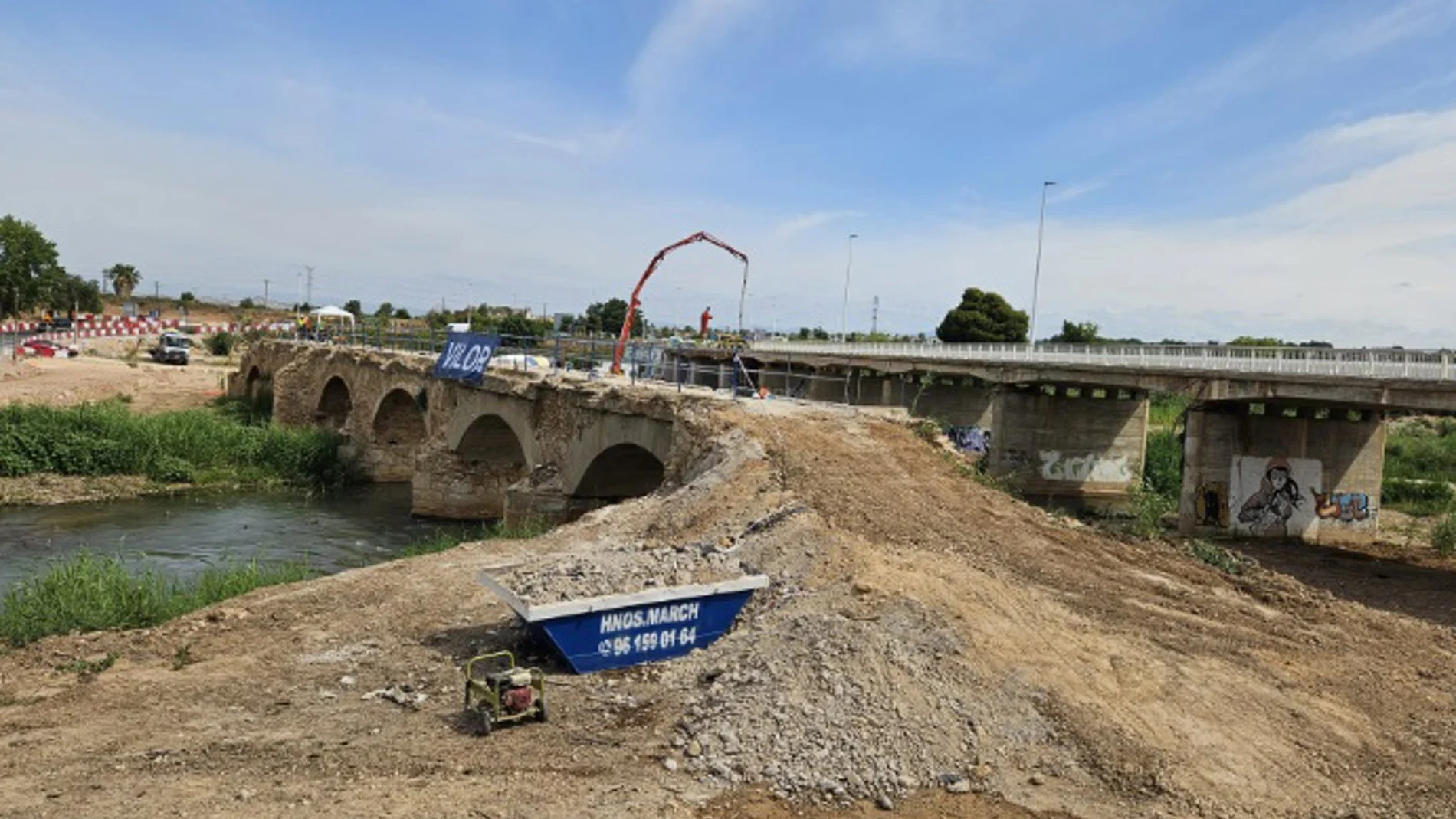 El Gobierno reconstruye once puentes y pasarelas en Valencia con "más capacidad hidráulica y resistencia" tras la dana