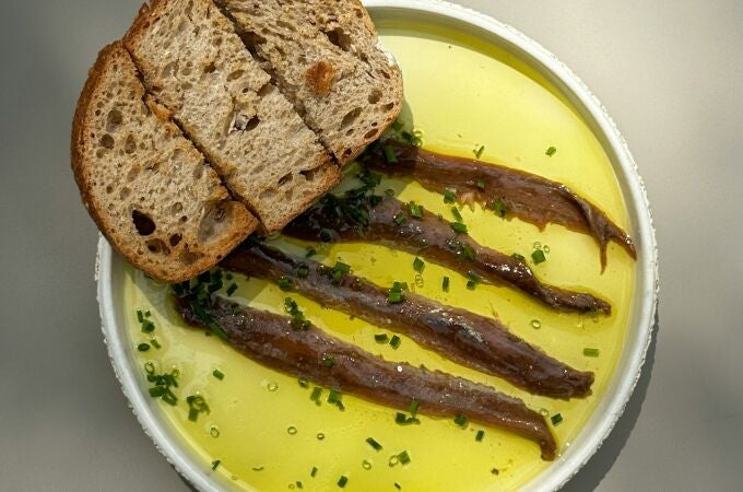 Ni sardinas ni atún: este pescado enlatado es un tesoro de beneficios
