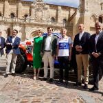 El presidente de la Junta de Castilla y León, Alfonso Fernández Mañueco, participa en la presentación del nuevo coche de Jesús Calleja, junto a, Carlos Pollán, Juan Carlos Suárez-Quiñones, Mar Sancho, José Antonio Diez y Eduardo Diego
