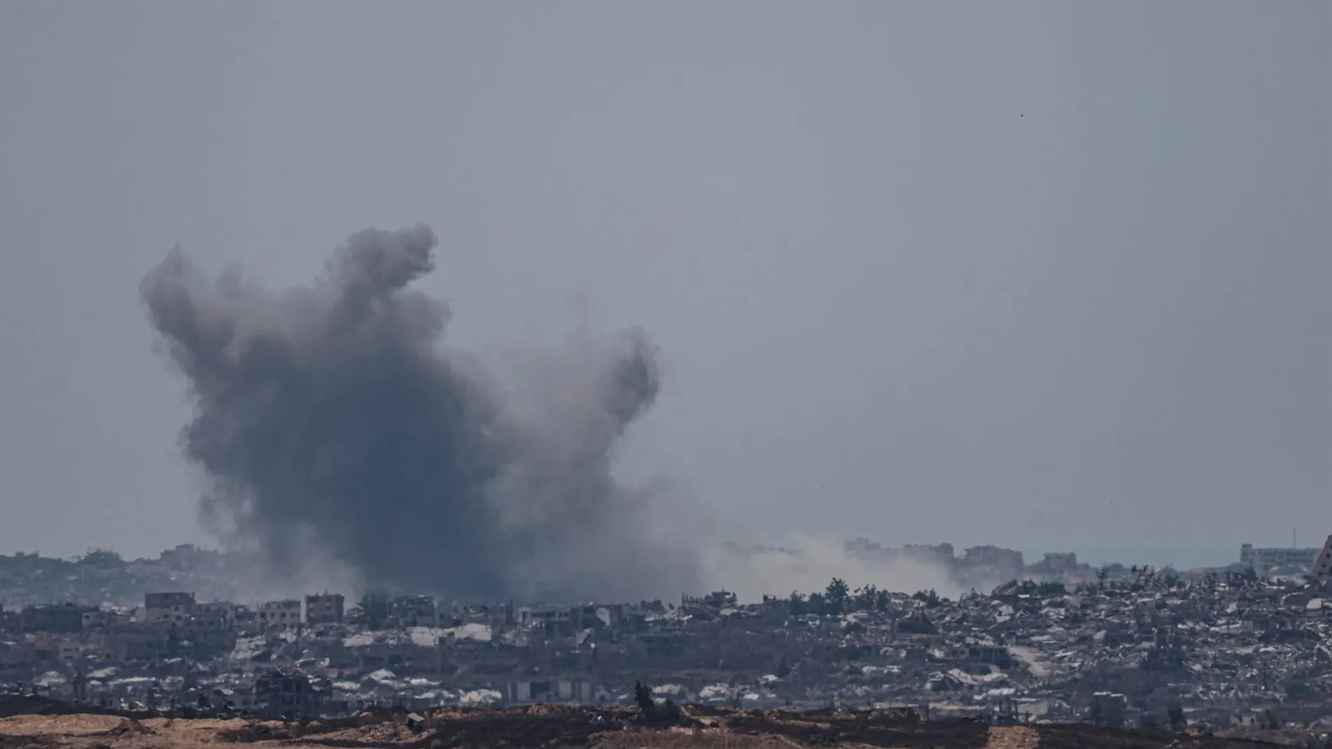 O.Próximo.- Mueren dos periodistas palestinos en nuevos bombardeos de Israel contra la Franja de Gaza