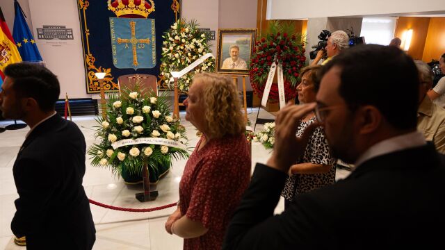 Asturias despide a Antonio Trevín "un gran paisano, un buen compañero con vocación política"