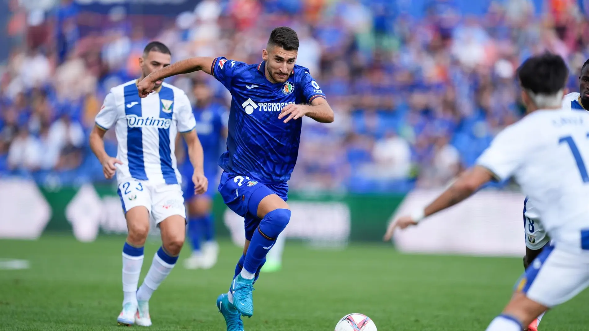 MADRID.-Yellu Santiago deja el Getafe y ficha por el Hellas Verona hasta junio de 2028