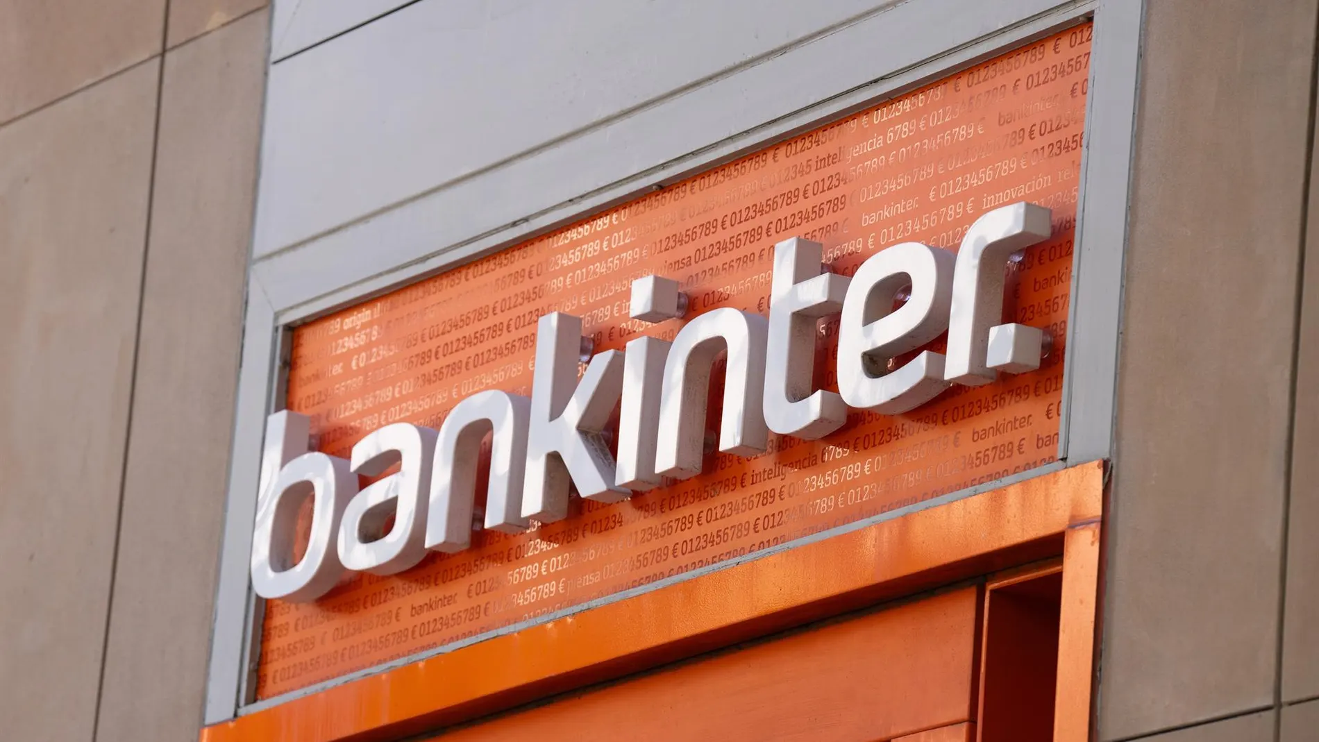 Economía/Finanzas.- Bankinter gana 541,7 millones en el primer semestre, un 14,4% más