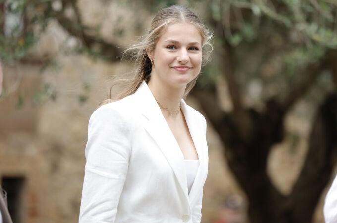 El look de la Princesa Leonor en Girona.