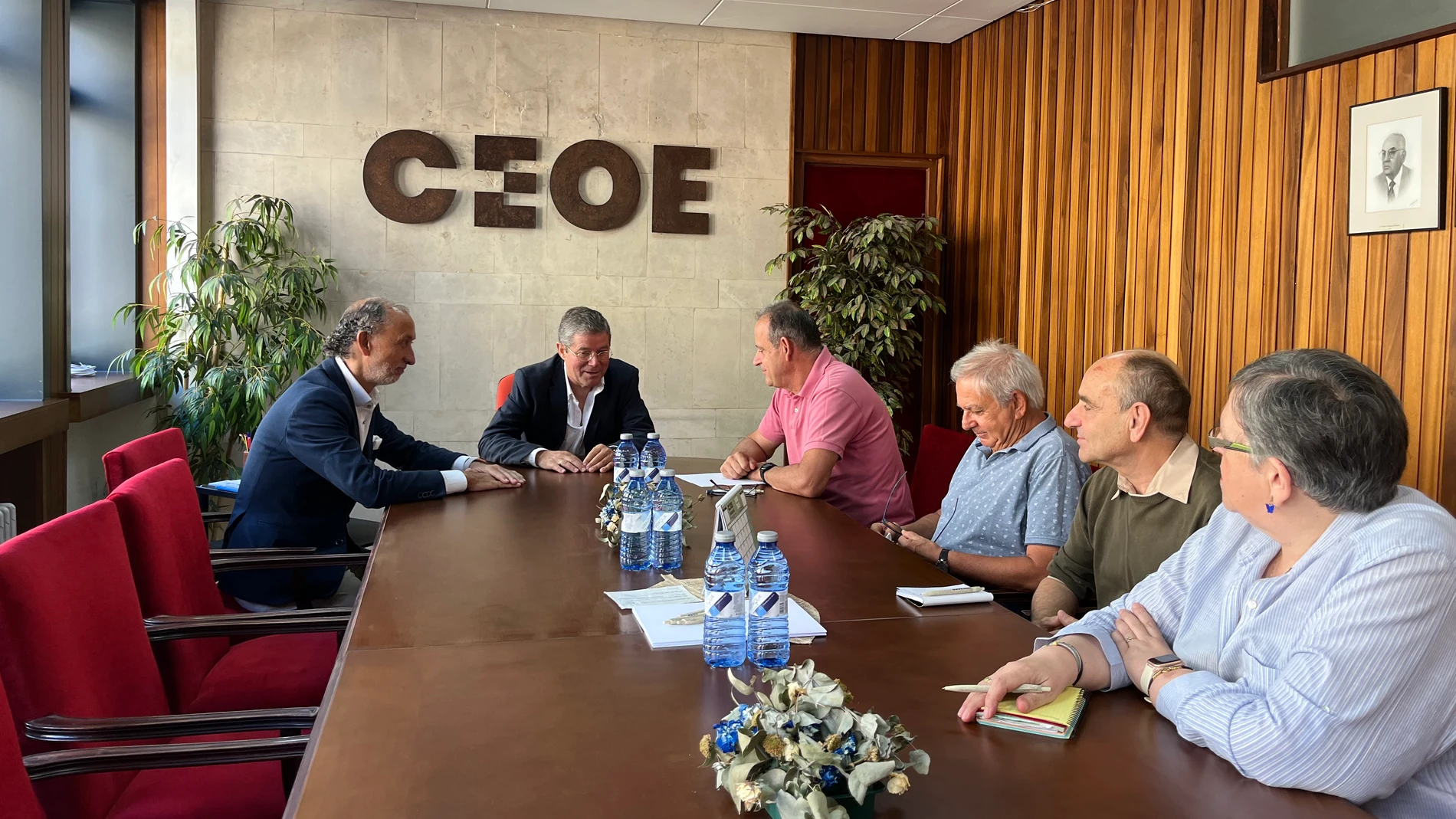 Reunión de la Plataforma del Soterramiento de Valladolid con la CEOE