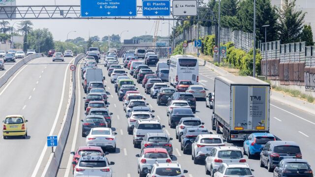 La reparación del paso superior en la A-6 en Torrelodones provocará nuevas afectaciones al tráfico a partir del lunes