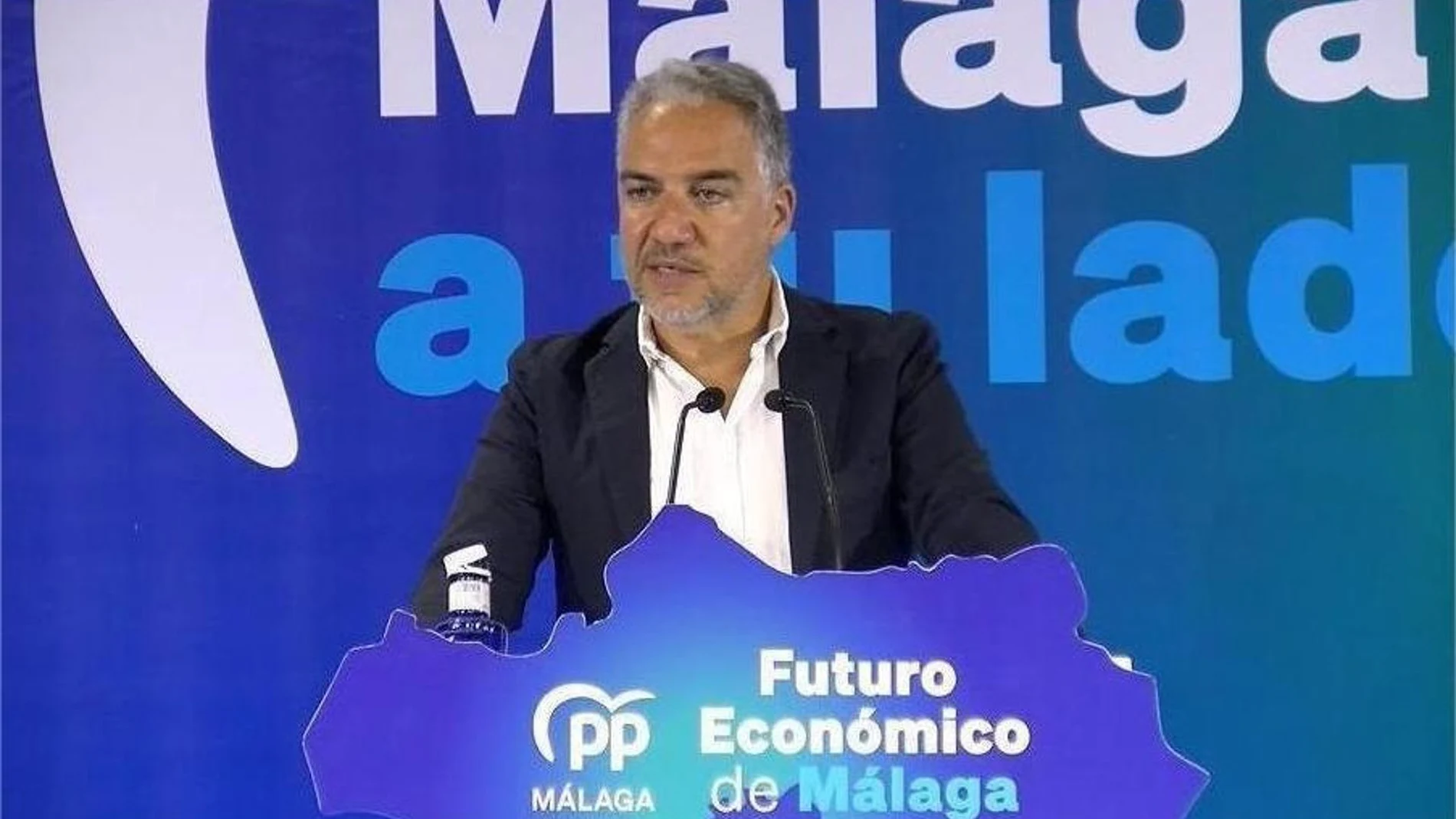 Bendodo dice que Gobierno "se ha quedado sin gasolina" y "está parado" y Sánchez ha sustituido "gestión por ideología"