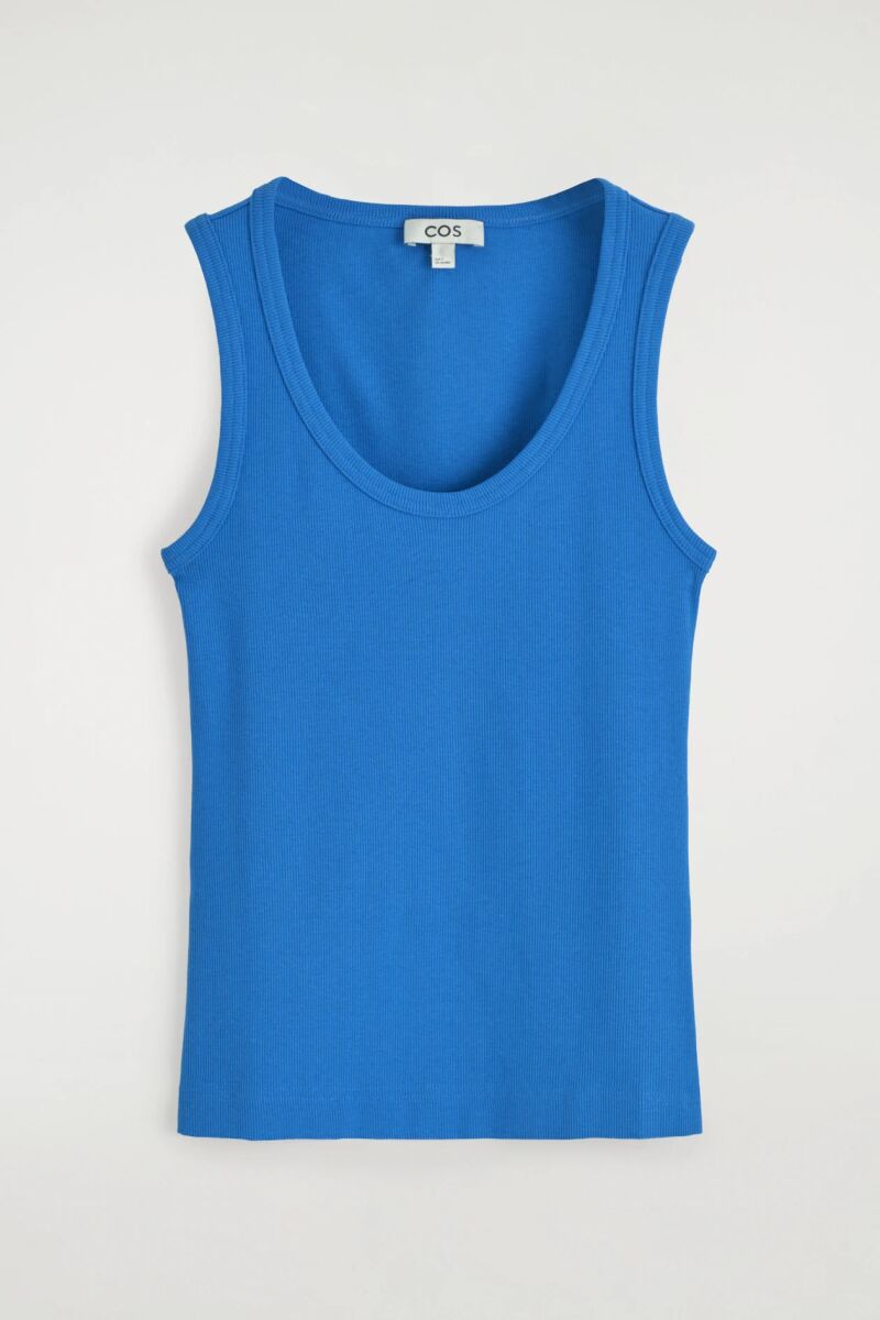 Top azul klein.