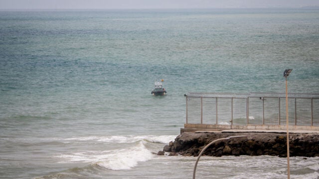 Entrada en Ceuta de más de 50 menores migrantes en una noche