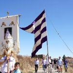 Celebración de la procesión en honor a Santa Ana en Pozuelo de la Orden, que transcurre entre la iglesia parroquial y la ermita, con el pendón de la localidad
