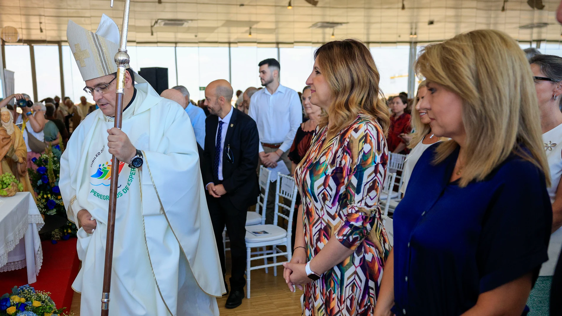 La alcaldesa de Valencia, María José Catalá, y la vicepresidenta del Consell, Susana Camarero