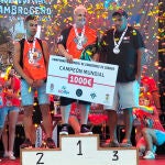 El bicampeón del mundial de comer sobaos repite triunfo, pero sin superar su récord