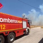 Sucesos.- Extinguen un incendio en un parking subterráneo que afectó a dos coches y una moto en Xàbia (Alicante)